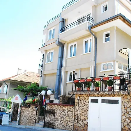 Hotel Family Apolonia