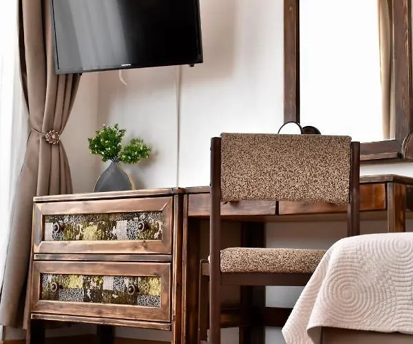 Family Apolonia מלון סוזופול