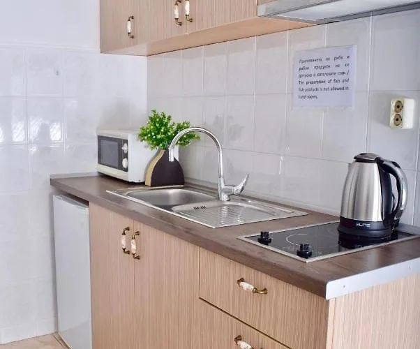 Family Apolonia מלון סוזופול