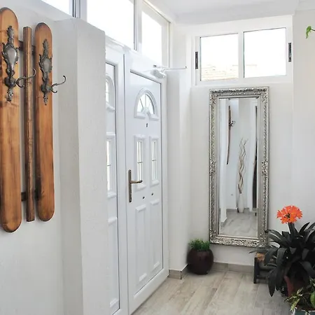 Family Apolonia ソゾポル