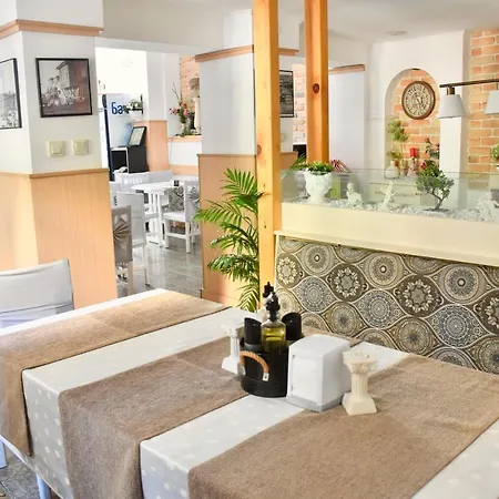 Hotel Family Apolonia